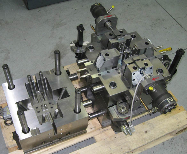 medical-injection-molding-idea-stampi